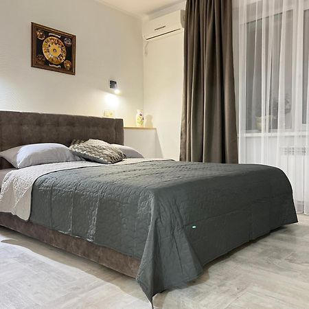 Chernigov City Apartments Na Peremohy Luaran gambar