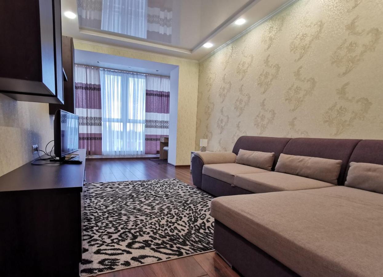 Chernigov City Apartments Na Peremohy Luaran gambar